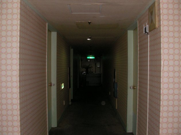 ホテルの廊下